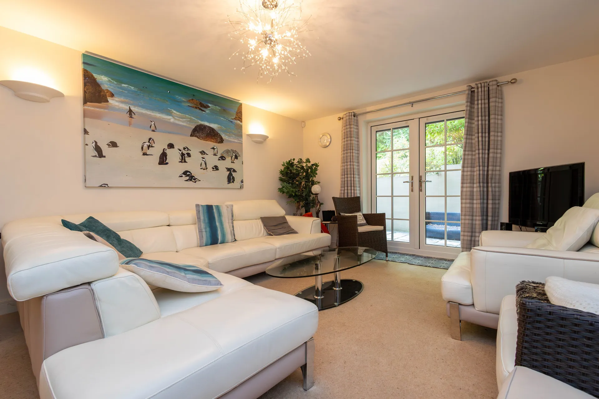 Flat Lilliput Road in Poole