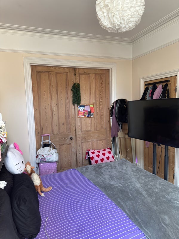 Room Hawstead Road in Greater London