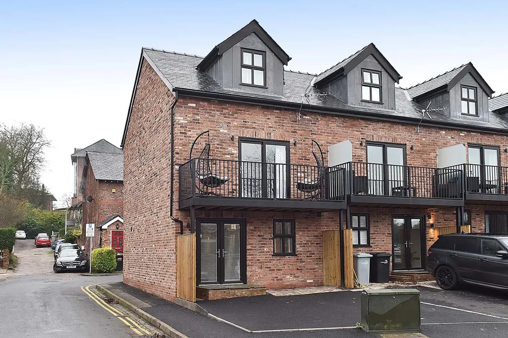 House Ladyfield Street in Wilmslow