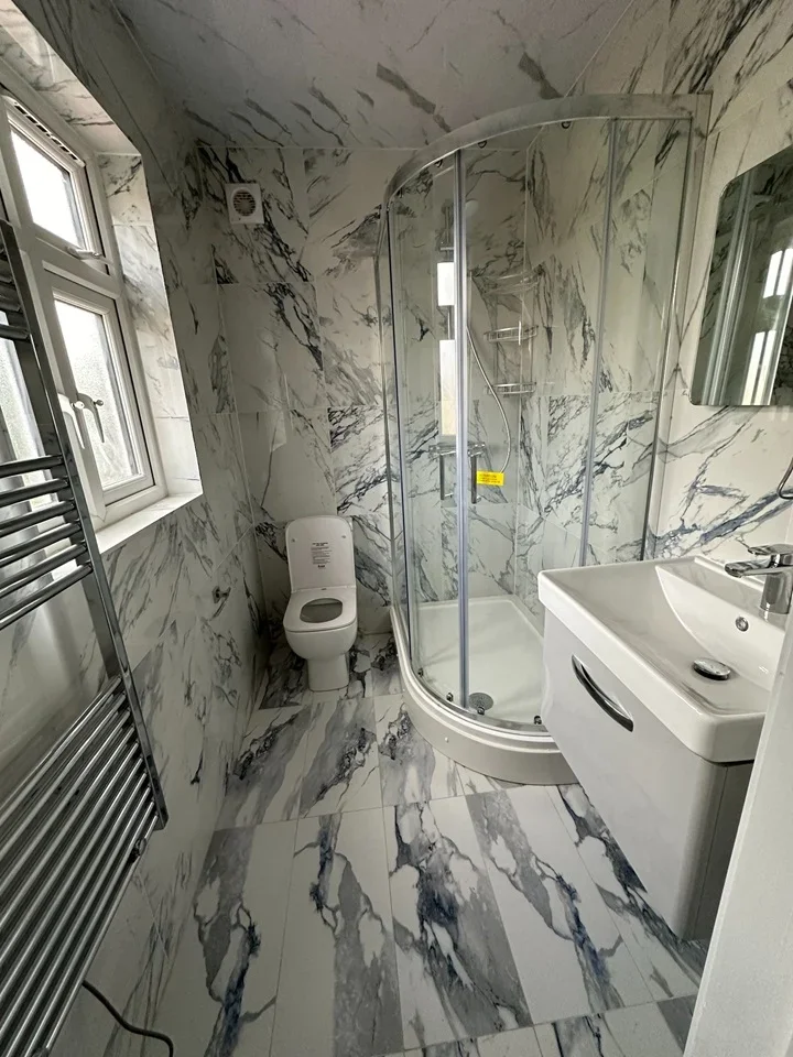 Room Greencroft Road in Greater London