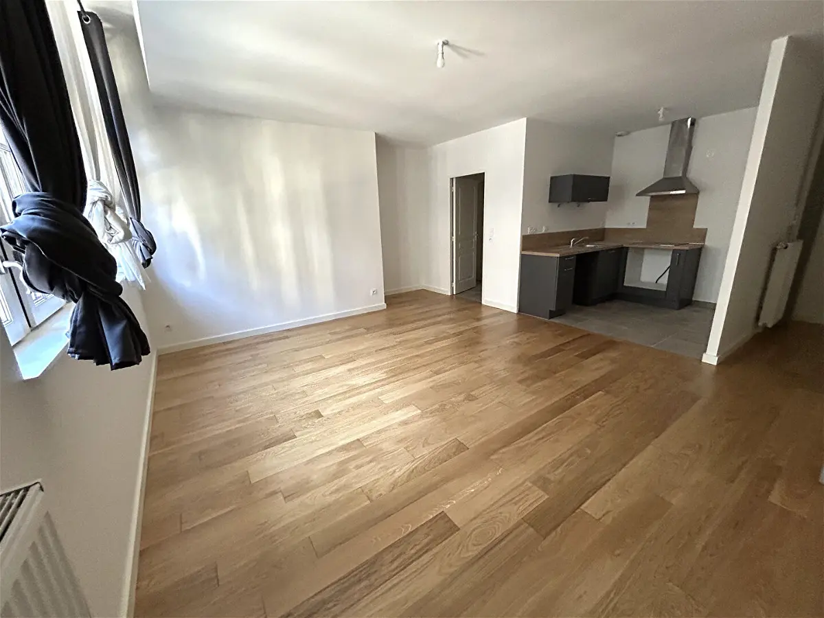 Appartement Rue de la Cité à Troyes