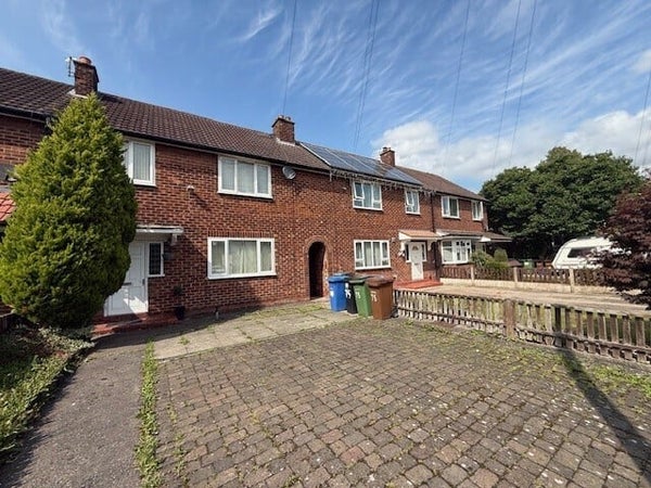 House Brookfield Road in Cheadle