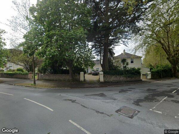 Flat Cary Avenue in Torquay
