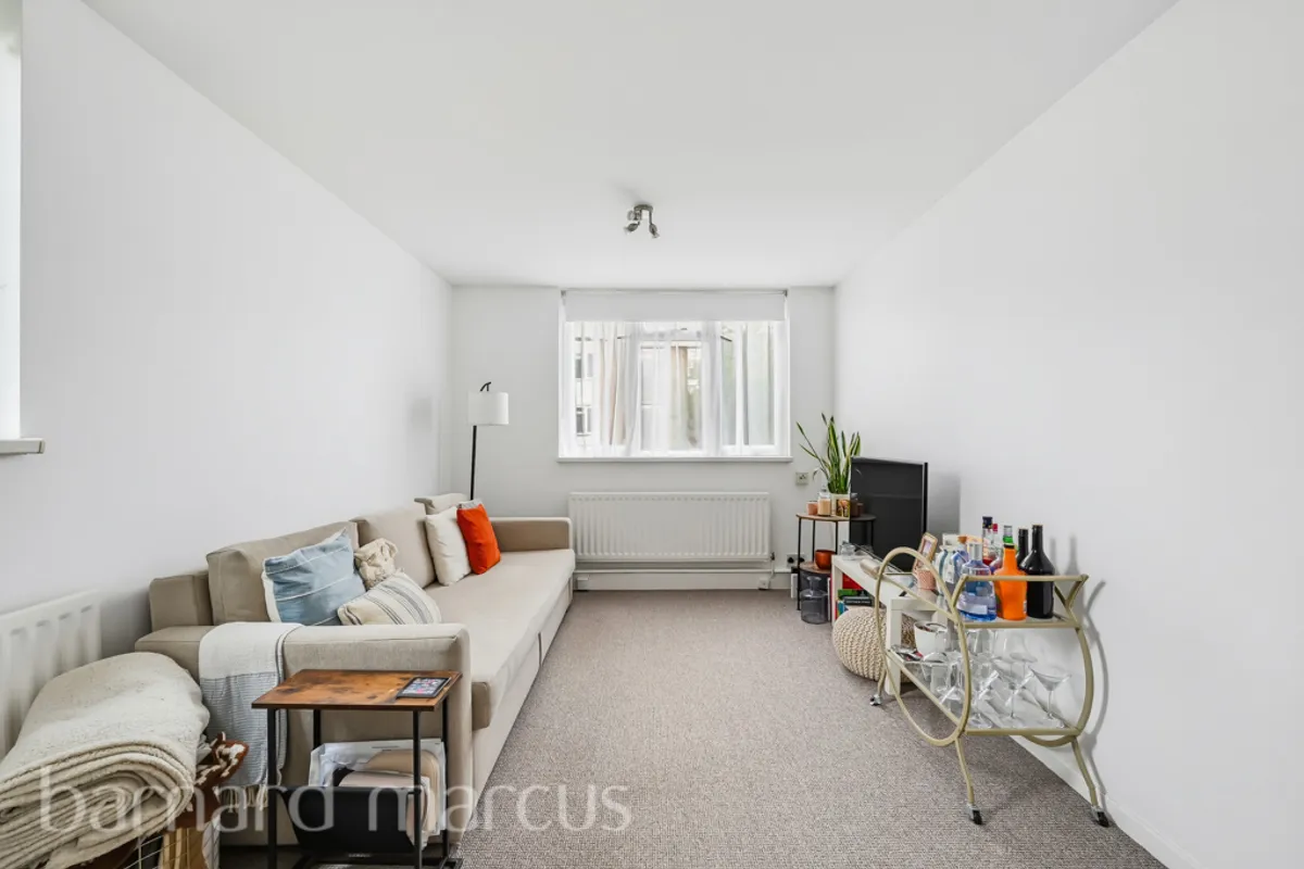 Flat Audley Close in Greater London