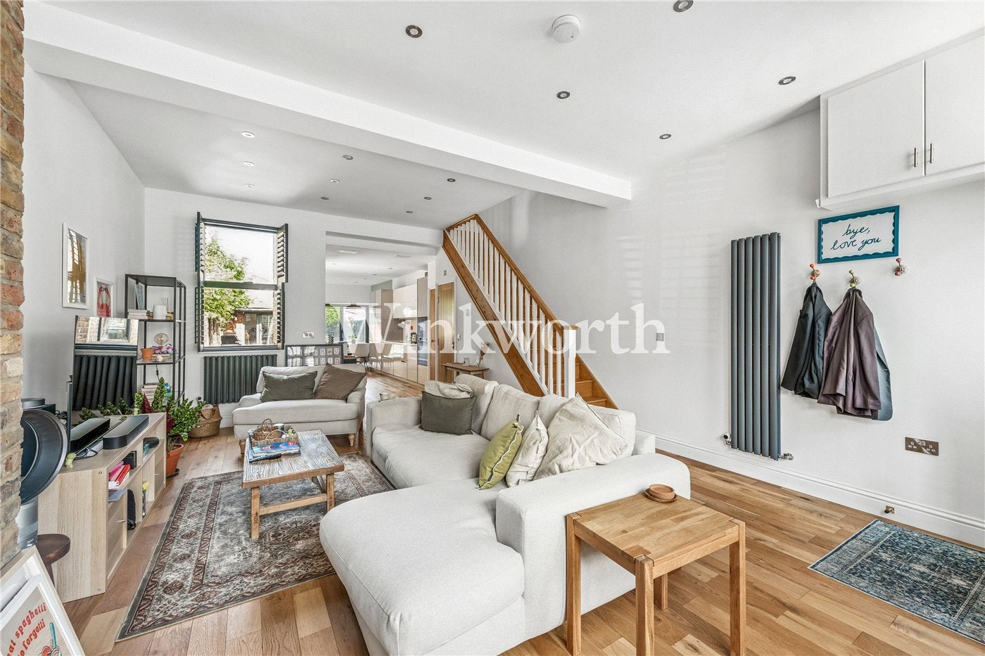 House Asplins Road in Greater London
