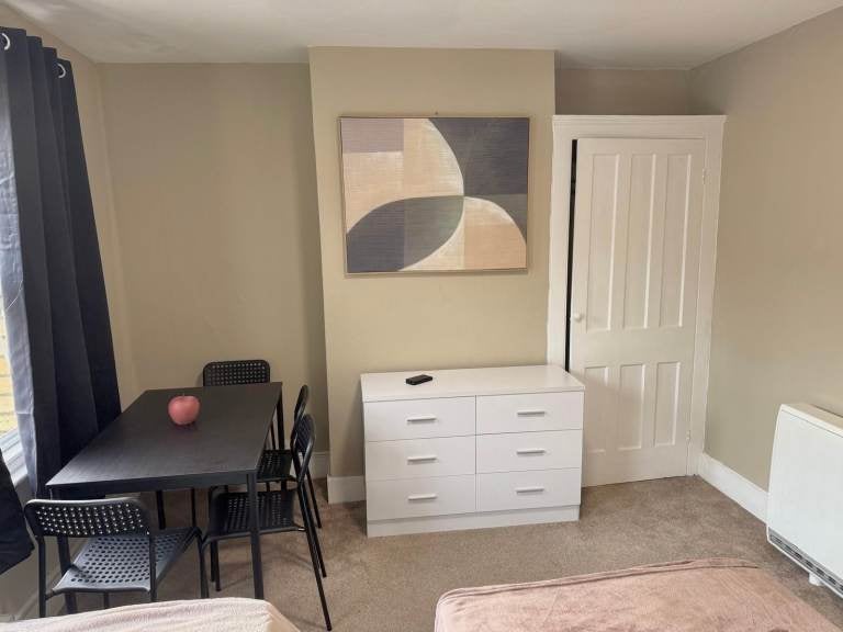 Flat Audley Street in Reading