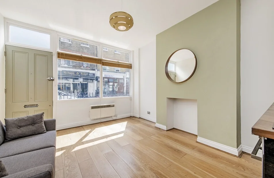 Flat Bell Street in City of Westminster