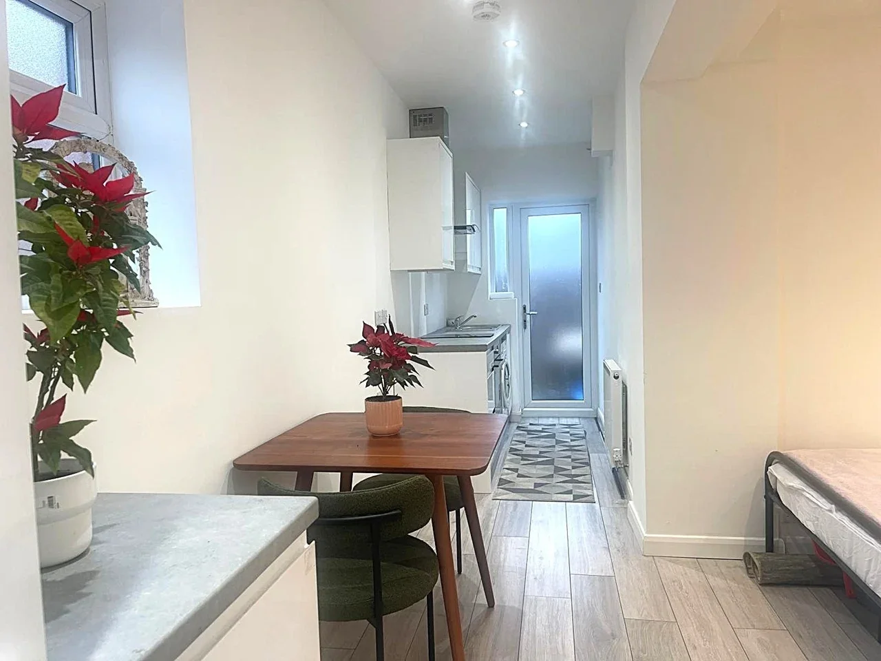 Flat Elms Gardens in Greater London