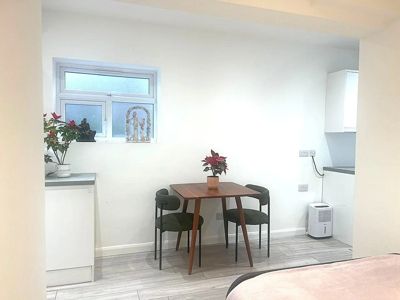 Flat Elms Gardens in Greater London