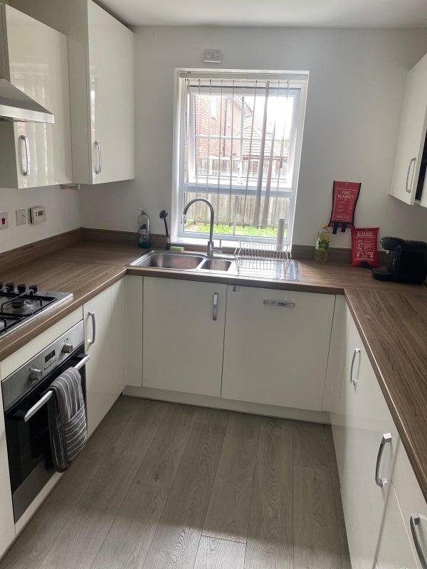 Room Brambling Avenue in Coventry