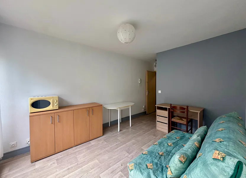 Flat Rue Henri Martin in Épernay