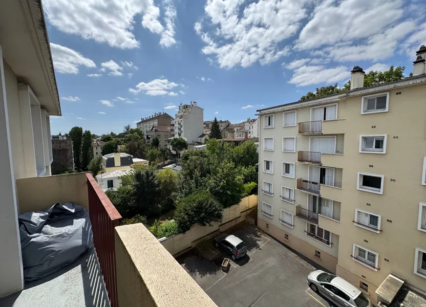 Flat Quai Gabriel Péri in Joinville-le-Pont