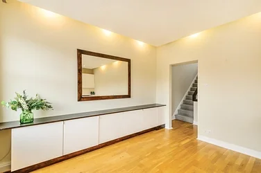 House Gipsy Road in Greater London