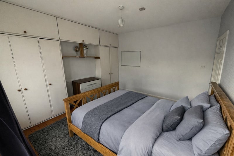 Room Davenport Road in Greater London