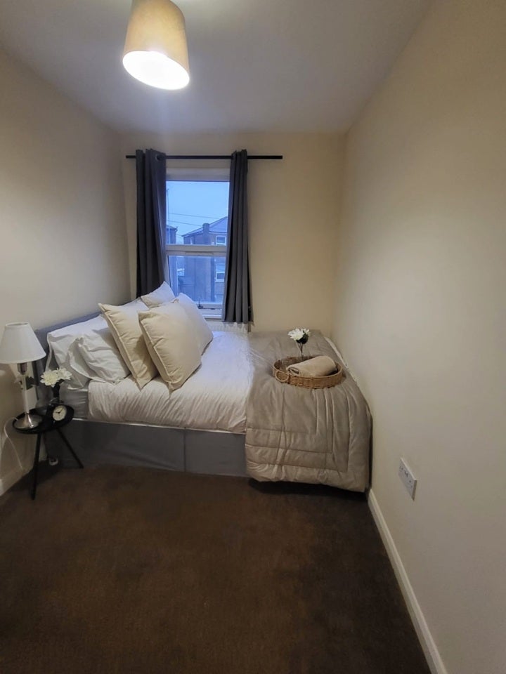 Room York Road in Greater London