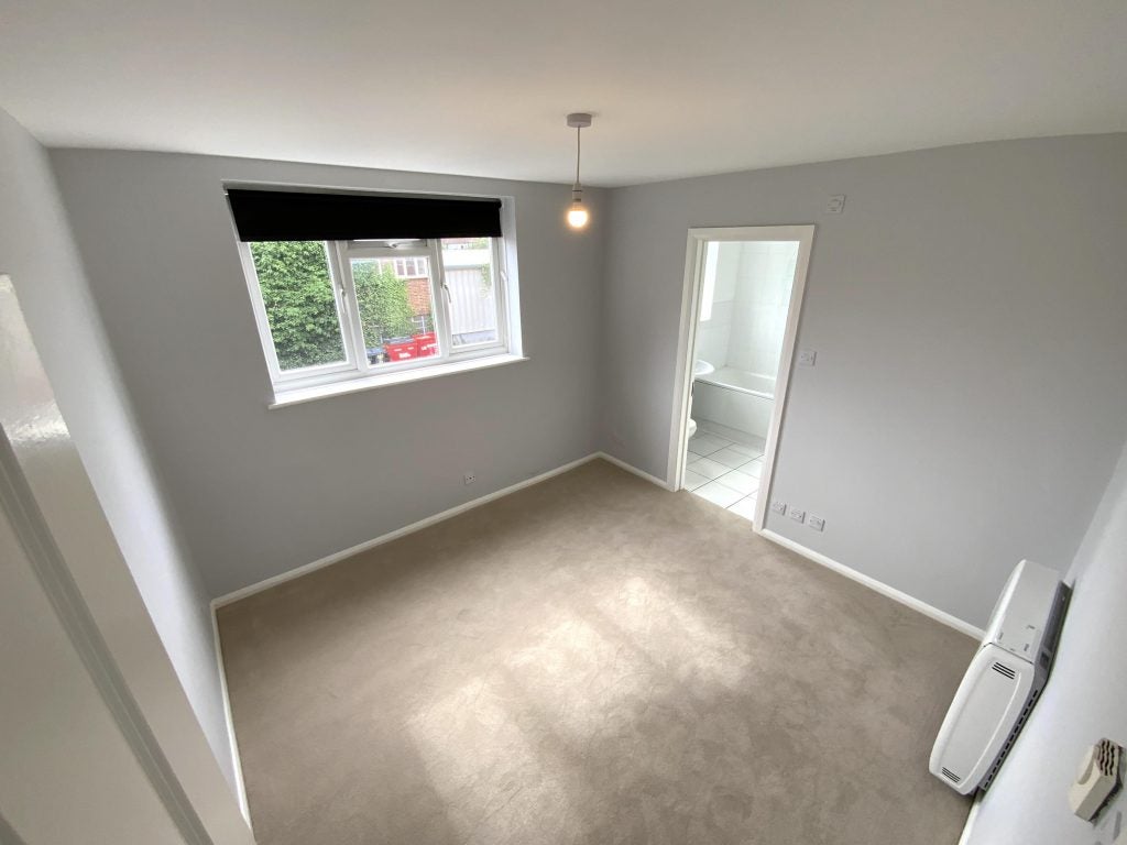 Flat Hook Road in Greater London