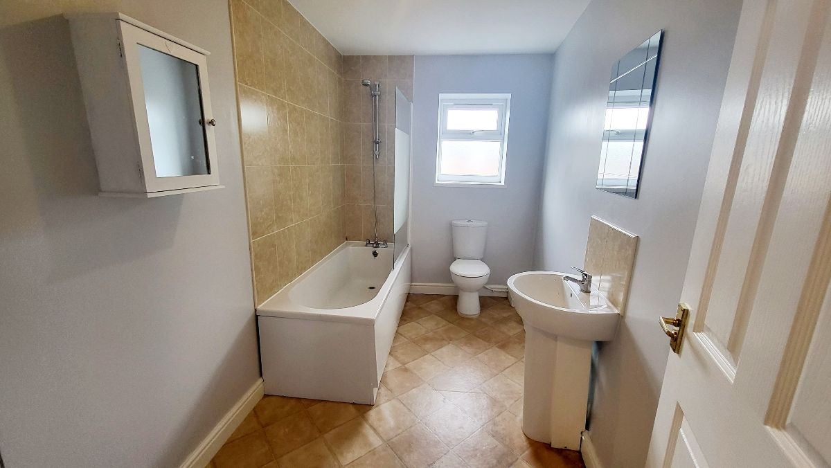 House Broom Hill in Hetton