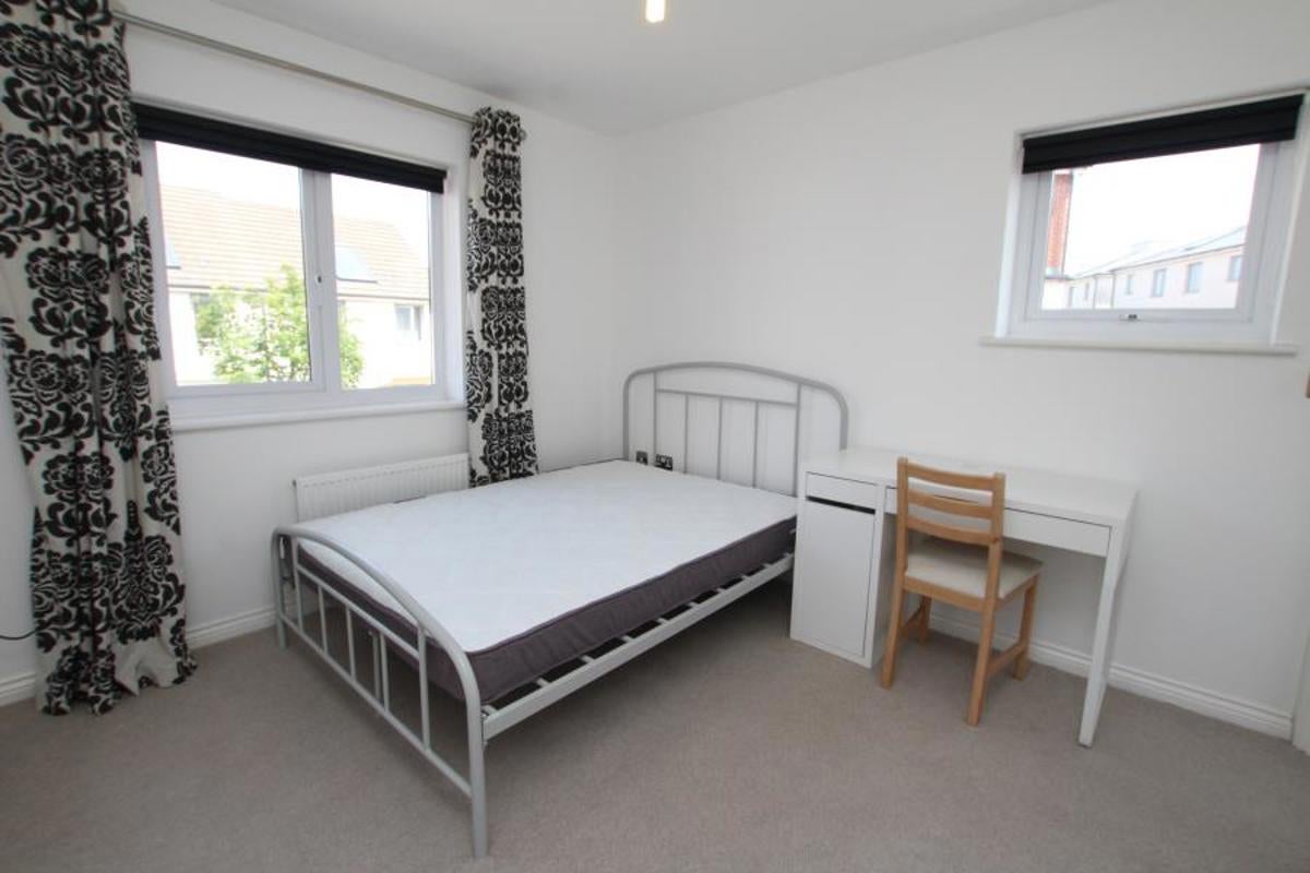 House Lawn Close in Stoke Gifford