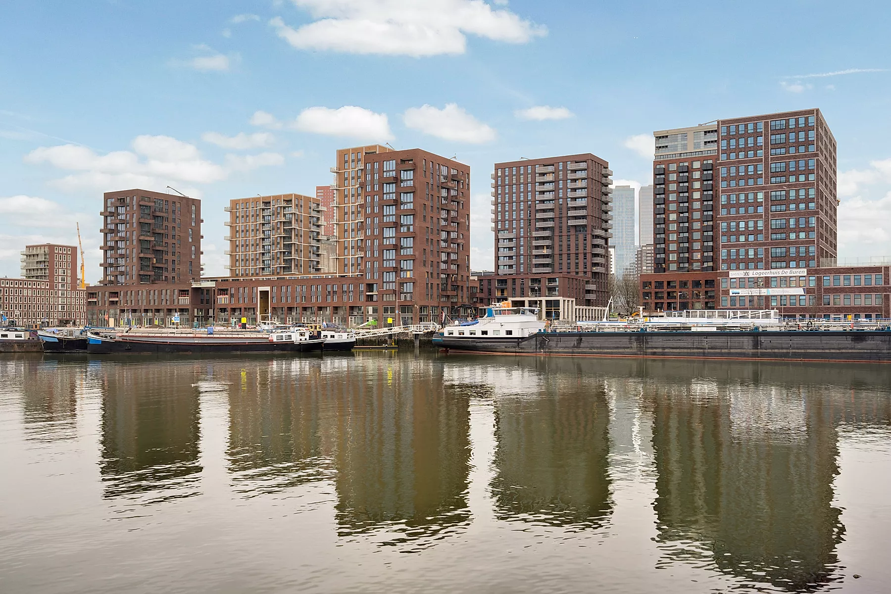 Appartement Brede Hilledijk 200 in Rotterdam