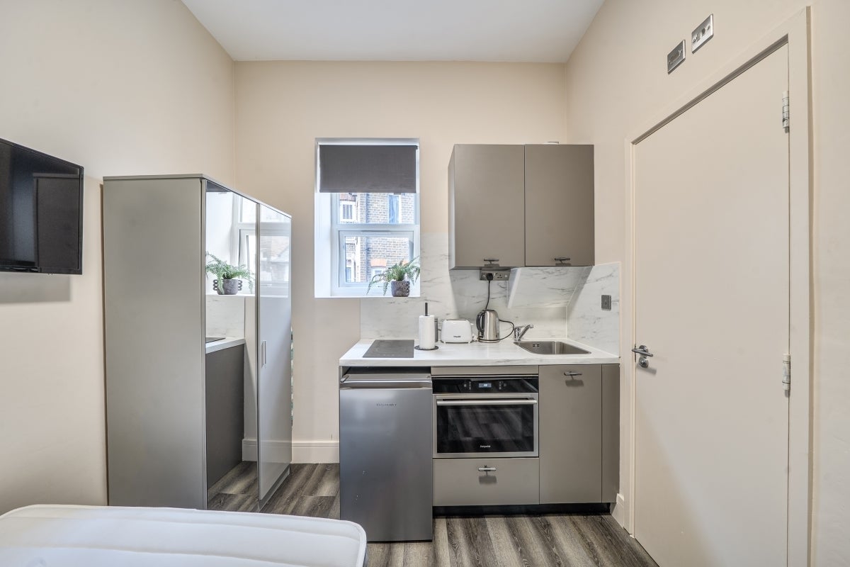 Flat Sutherland Avenue in City of Westminster