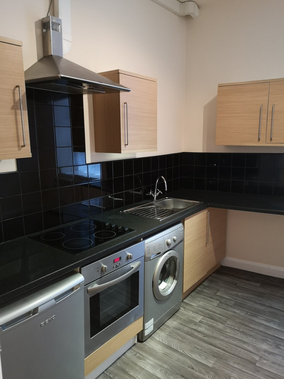 Flat Queensway in Bradford
