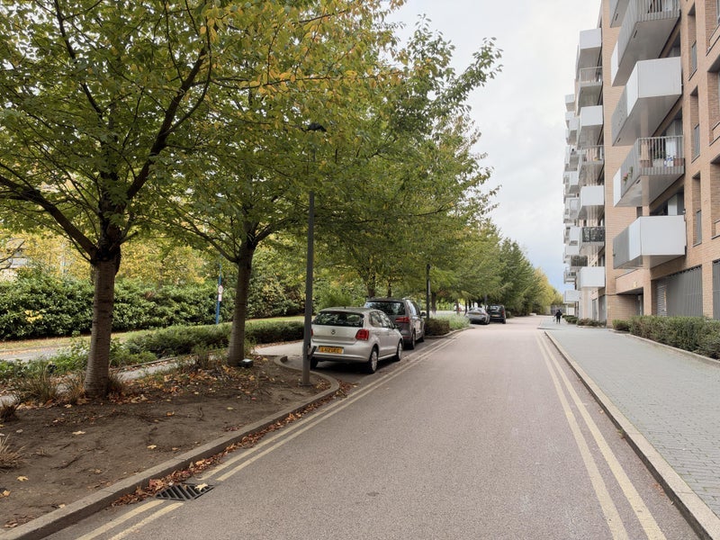 Flat Booth Road in Greater London