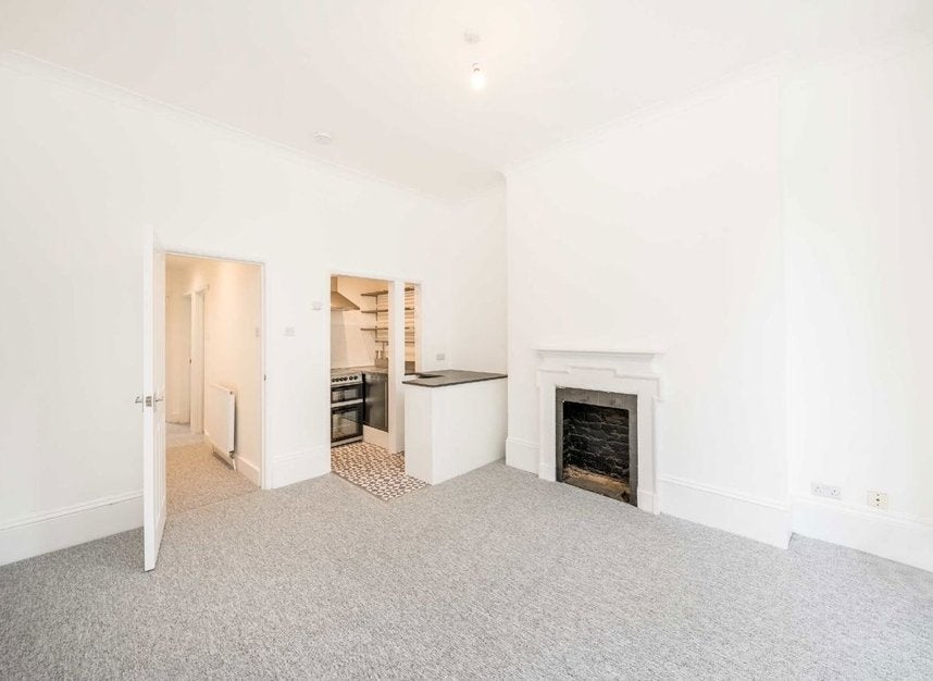 Flat Edith Grove in Greater London