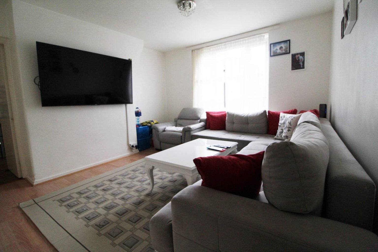 Flat Rossendale Street in Greater London