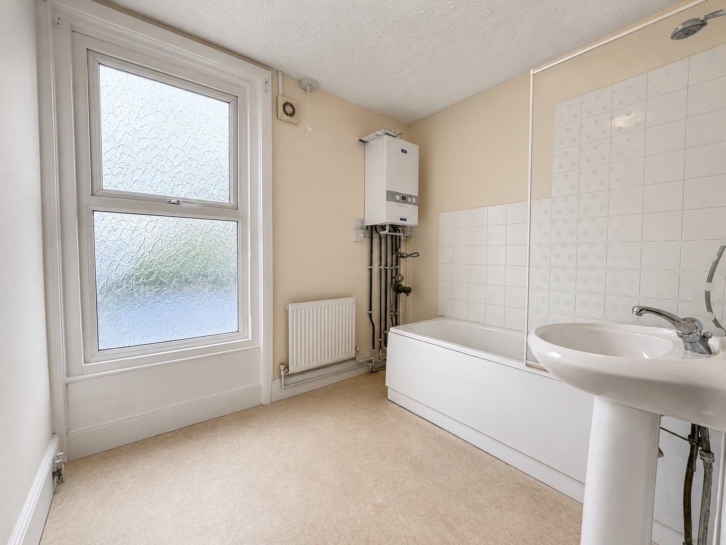 Flat Ethelbert Road in Thanet