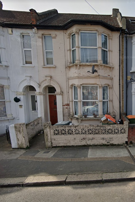 House Sixth Avenue in Greater London