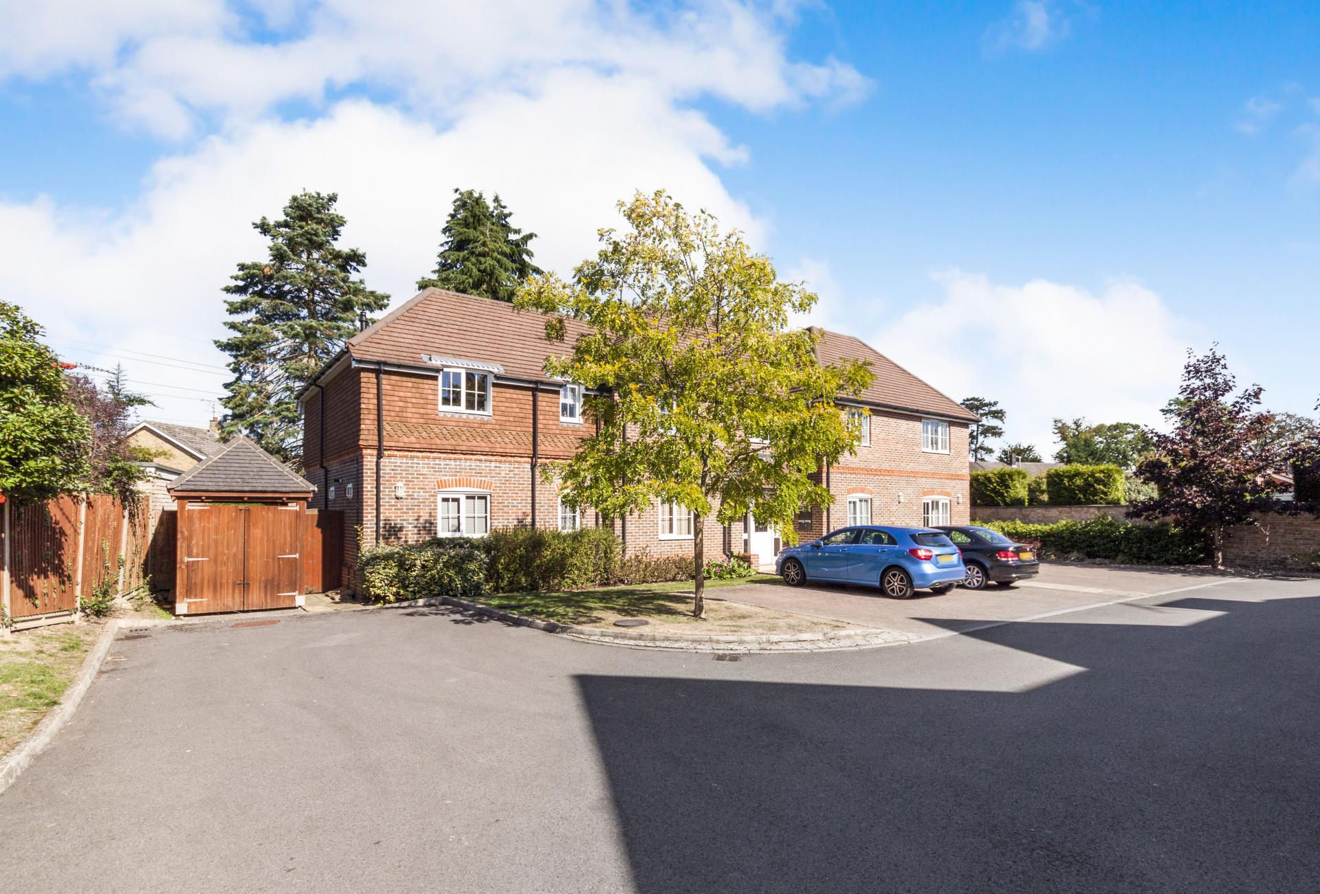 Flat Godwin Close in Wokingham