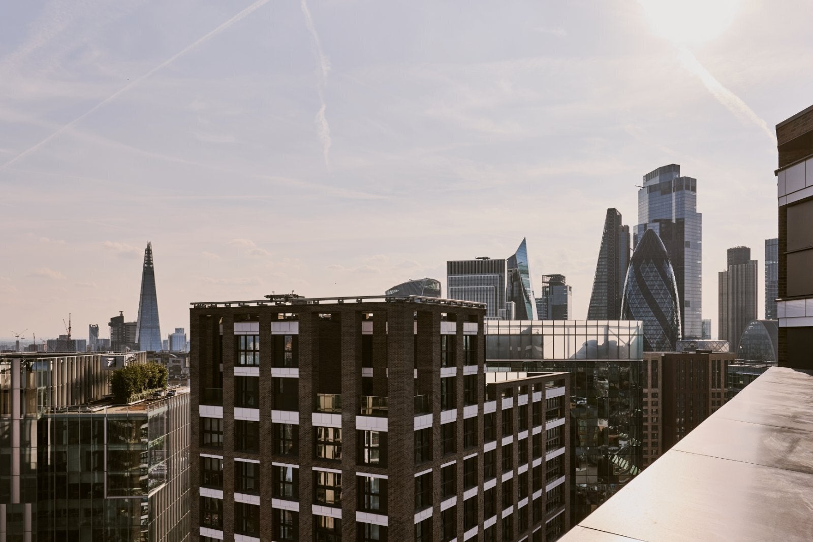 Flat New Drum Street in Greater London
