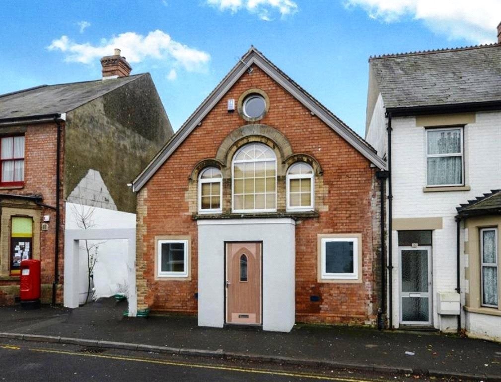 Flat Church Street in Yeovil