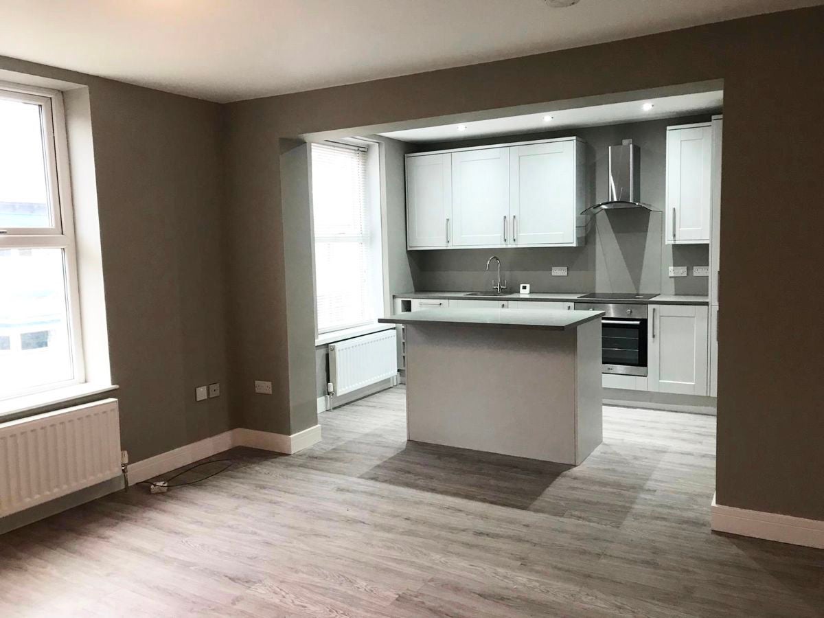 Flat Middlewood Road in Sheffield