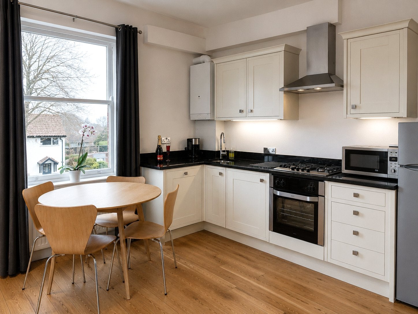 Flat Woodcote Road in Epsom and Ewell