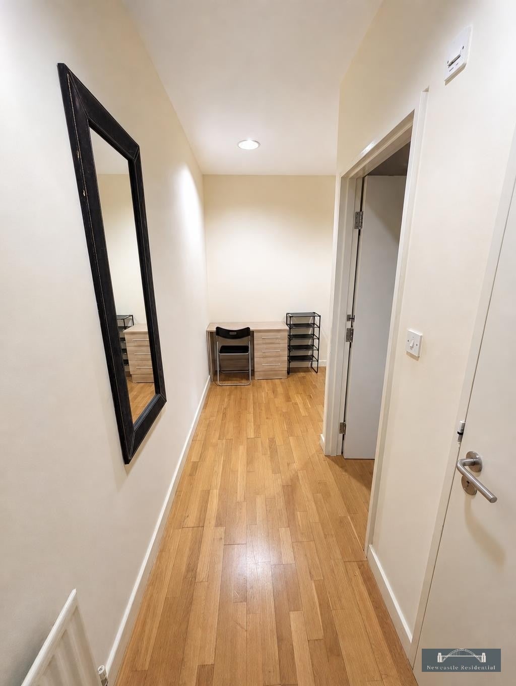 Flat Grosvenor Road in Newcastle upon Tyne