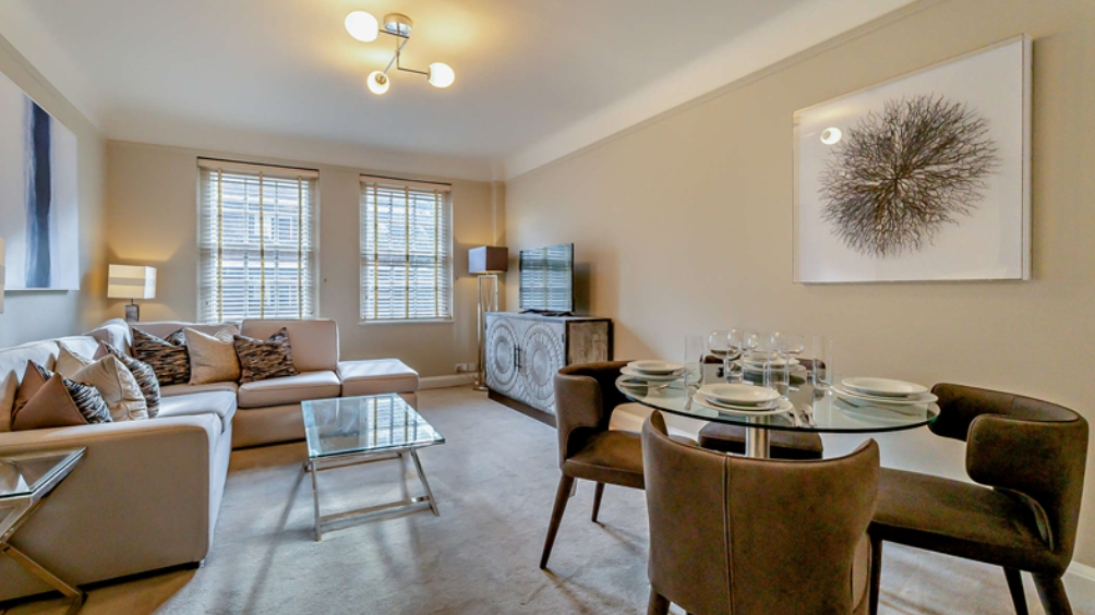 Flat Fulham Road in Greater London