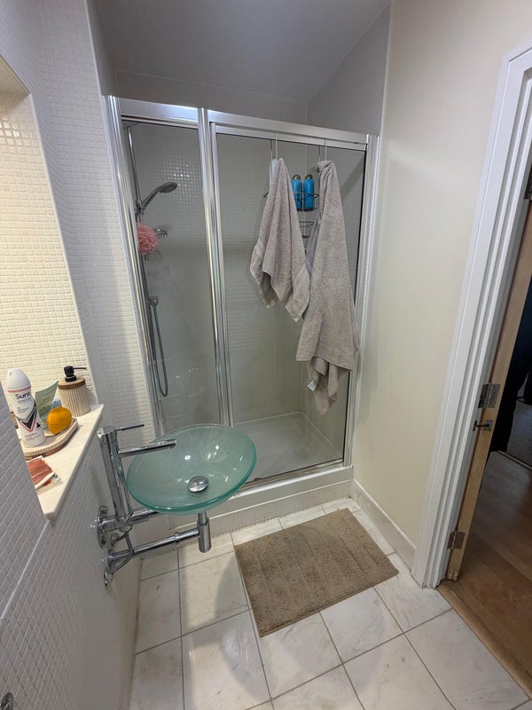 Room City Walk in Greater London