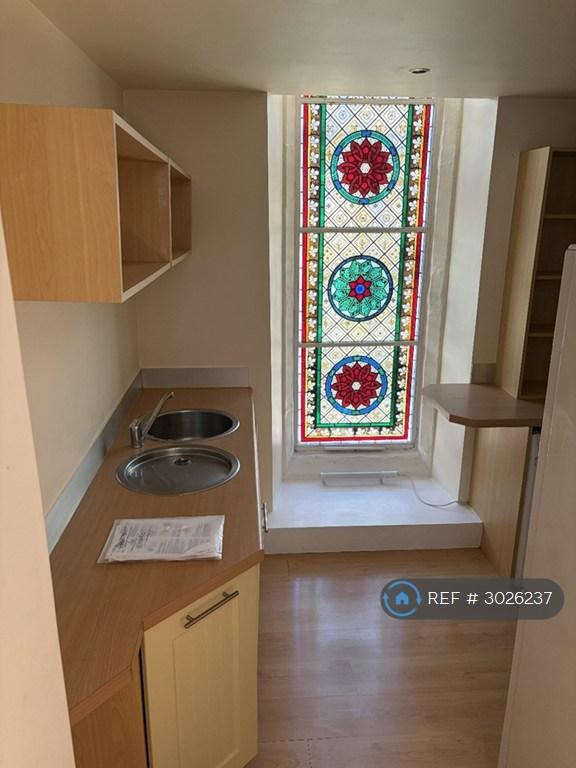 Flat Back Thorncliffe Street in Kirklees
