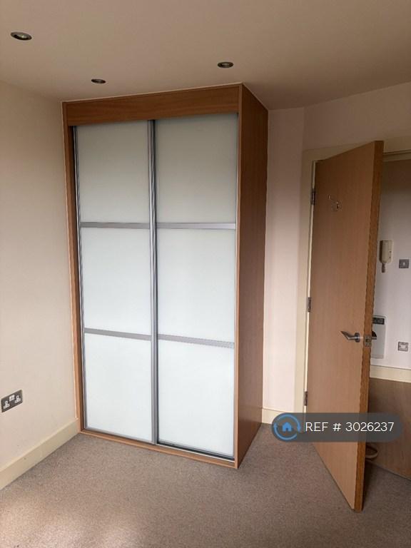 Flat Back Thorncliffe Street in Kirklees