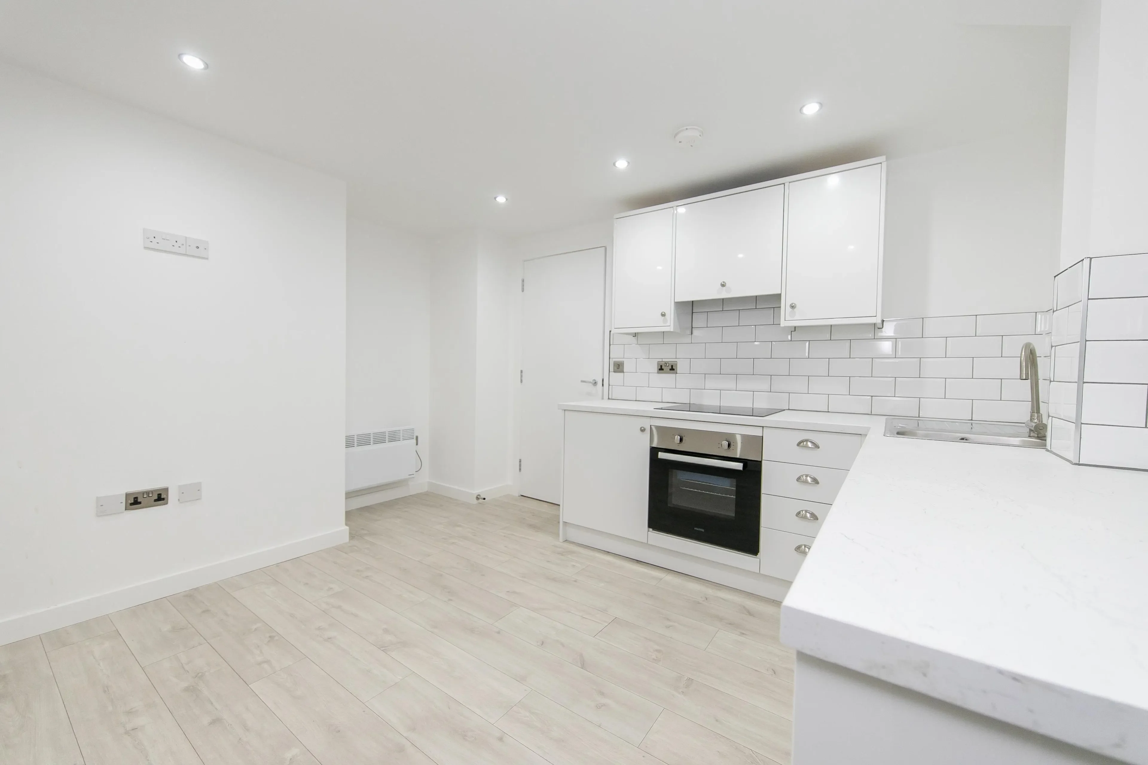 Flat Cromwell Square in Ipswich