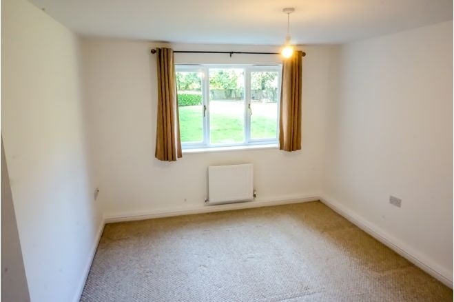 Room Akerlea Close in Milton Keynes