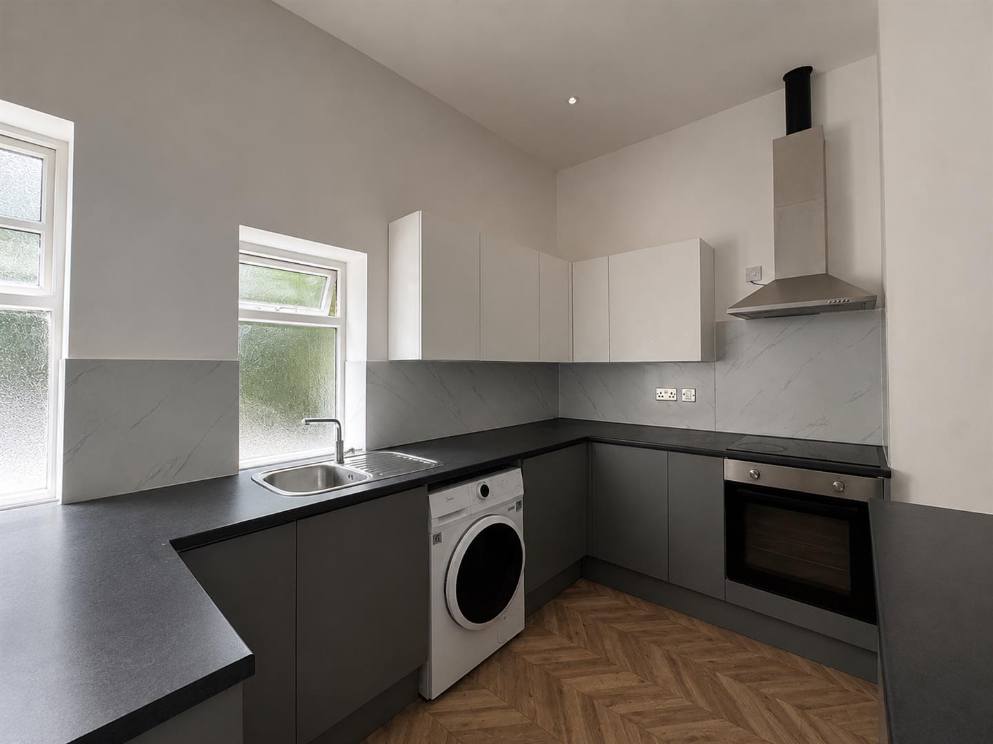 Flat South Hill Avenue in Greater London