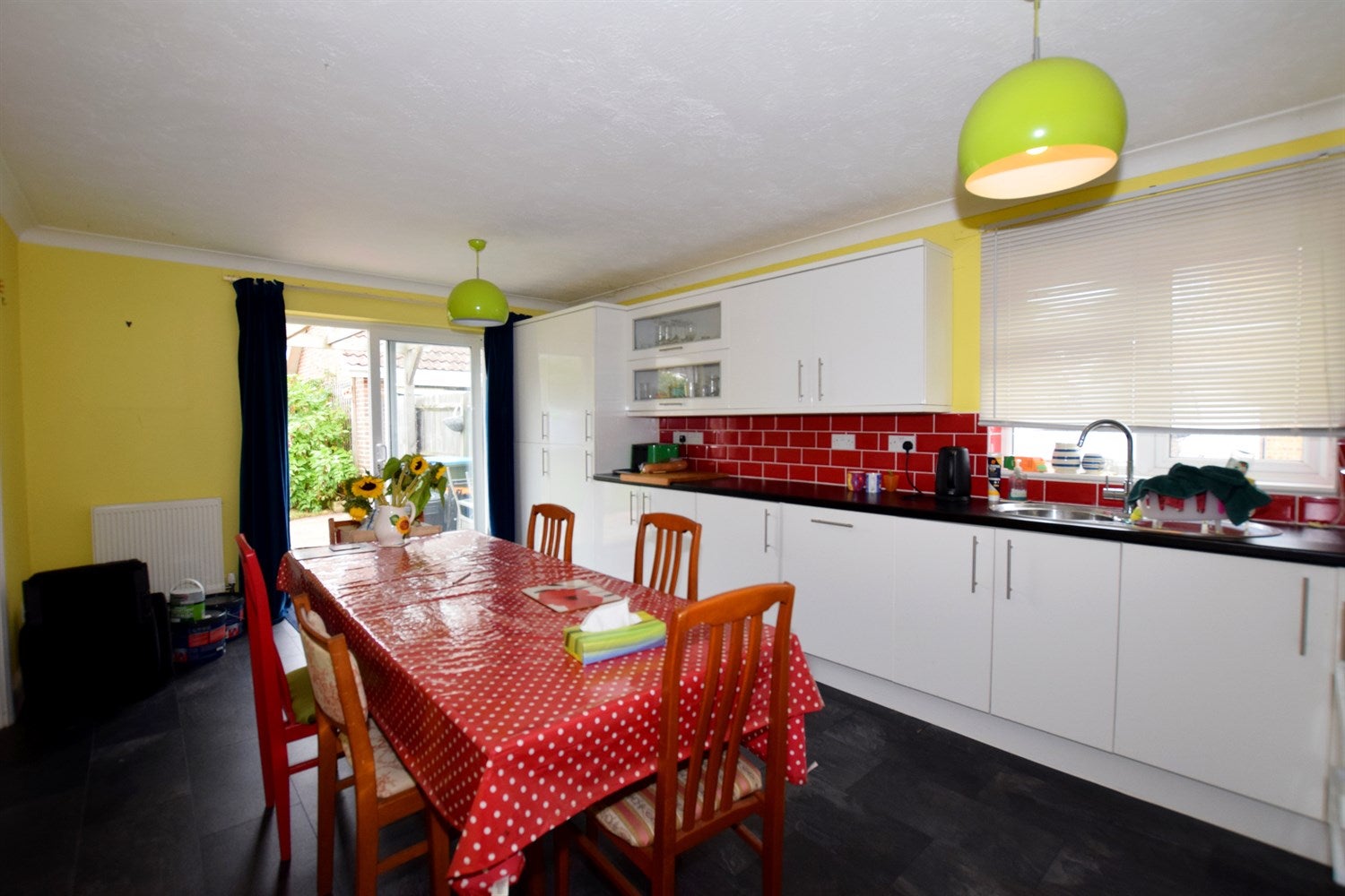 House Lodge Close in Arun