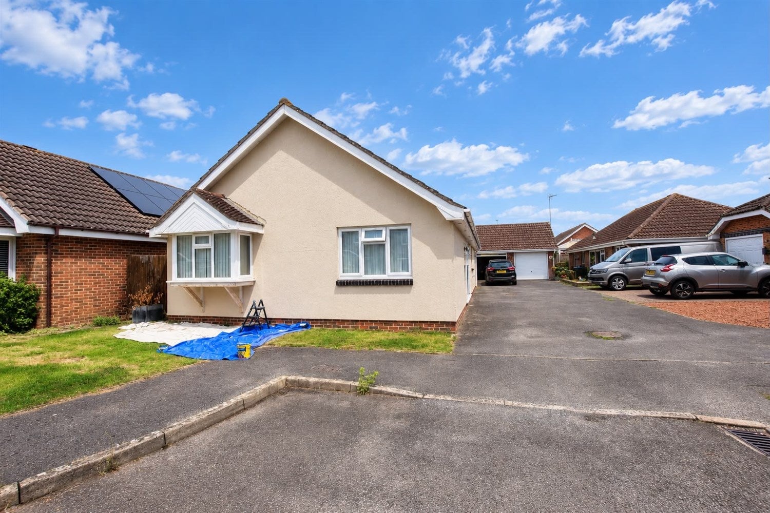 House Lodge Close in Arun