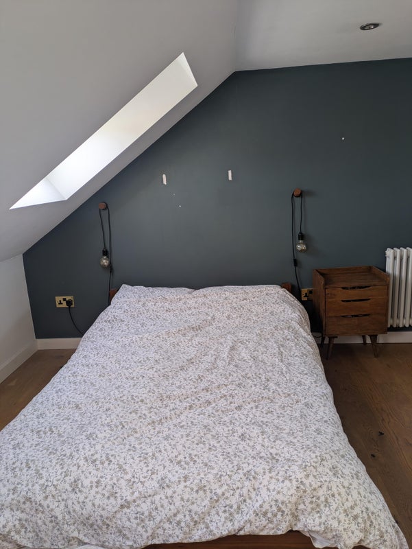Room Cranbourne Road in Greater London