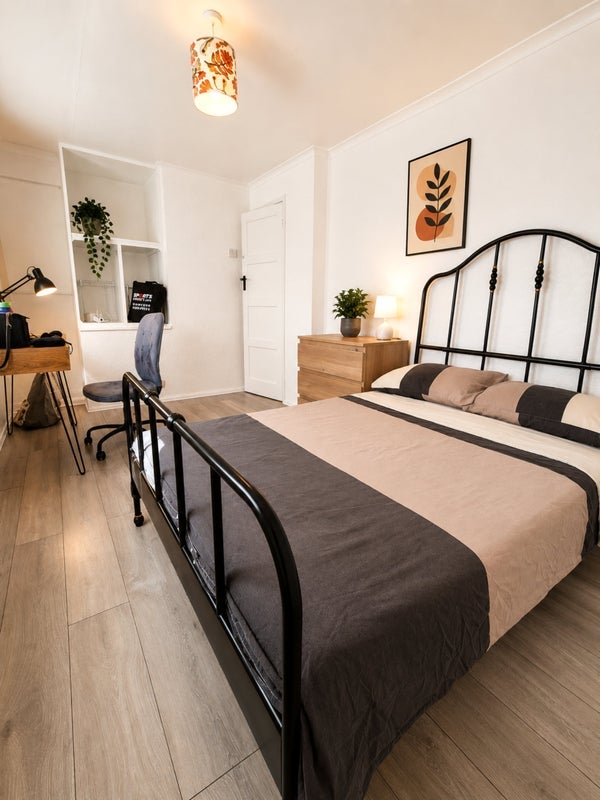 Room Hunts Drive in Chelmsford