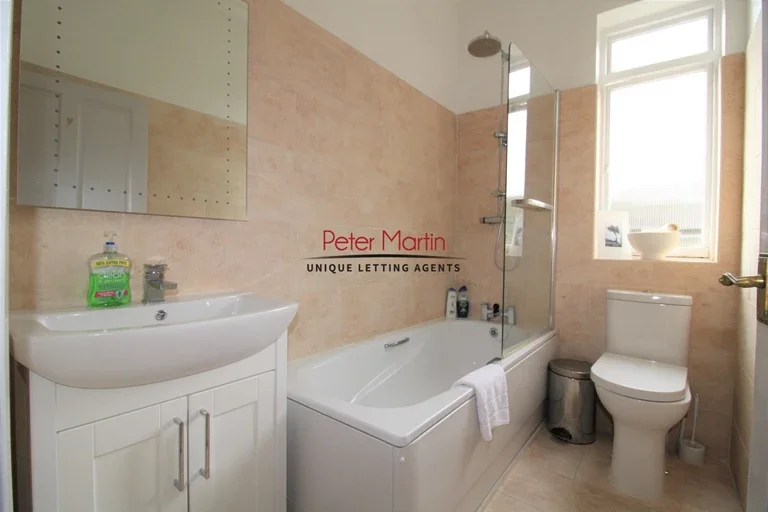 Flat Portsdown Mews in Greater London