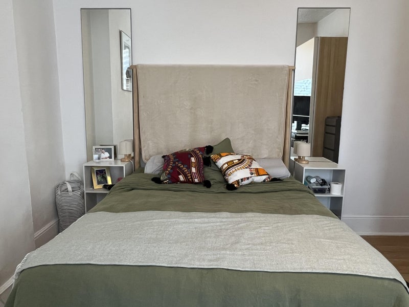 Room Grove Park Road in Greater London