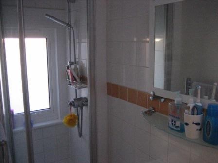 Room Winterbourne Road in Greater London